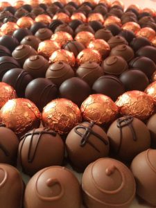 chocolates in a circle