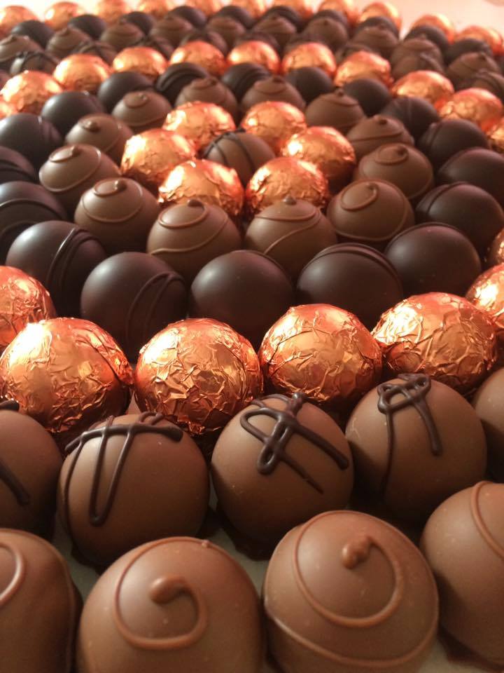 chocolates in a circle